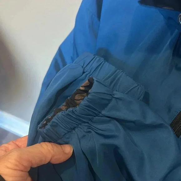 ✌️Dutch Bros reversible Rain Jacket Small Celestial Blue Zip up Waterproof Lined - Picture 6 of 14